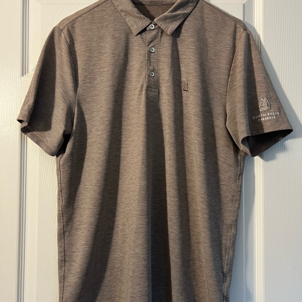 Vuori x North Shore Preserve golf club Men's Taupe Polo Shirt